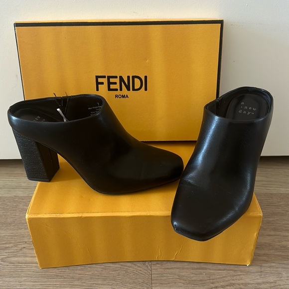 Black Slip on Mule Heels - Picture 1 of 5